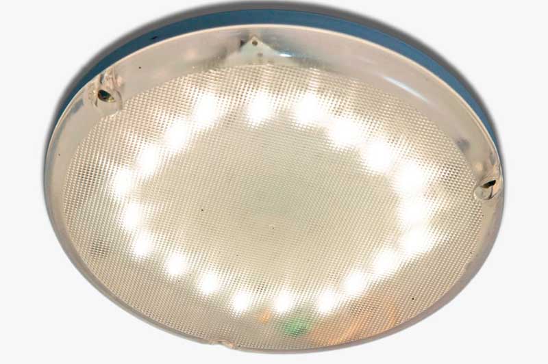 Светильник с датчиком движения для ЖКХ